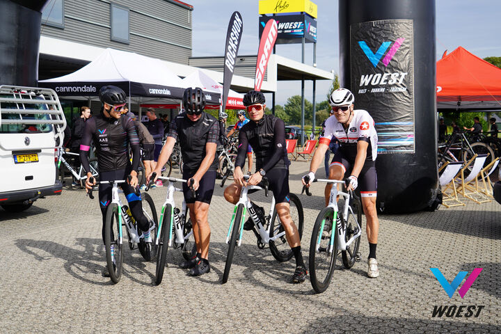 Foto deelnemers gravel event